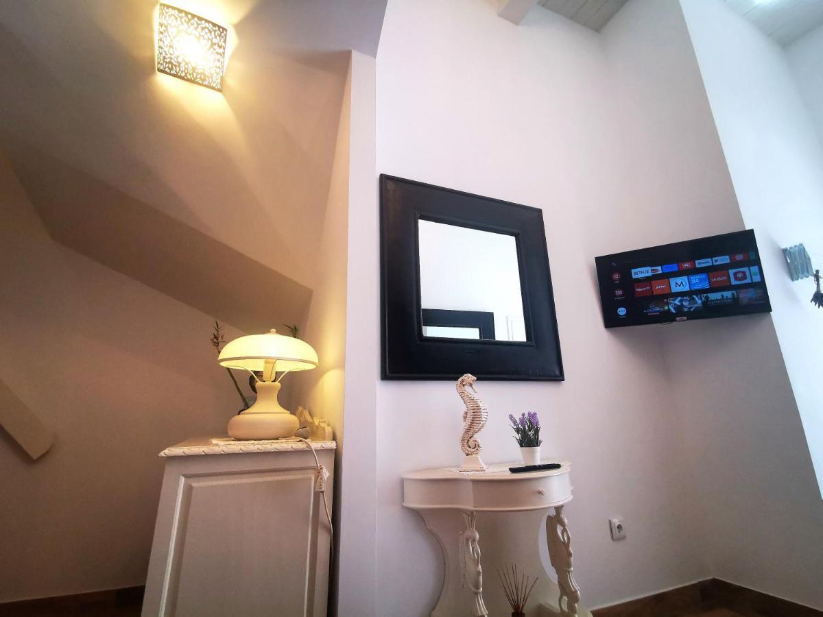 Charming Portuguese Style Apartment, For Rent "Vida A Portuguesa", "Fruta Or Polvo" Alojamento Local Portimão Exterior photo